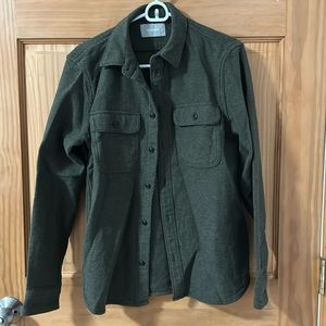 The Heavyweight Overshirt - Everlane, weathered green size small